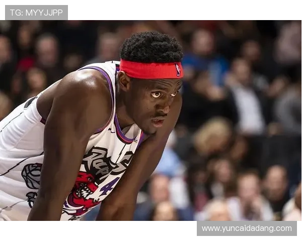 桑普季后赛征程持续提升，逆袭奇迹助力球队书写新篇章