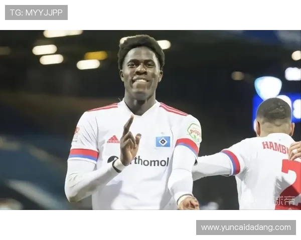 奥纳纳早期成名阶段解析：德乙主力中场起点