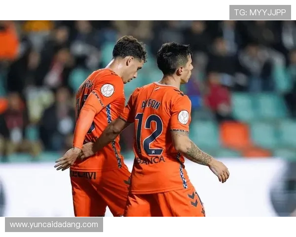 塞维利亚财政危机影响显现，球队表现稳定性面临考验，夏窗引援或受制约。