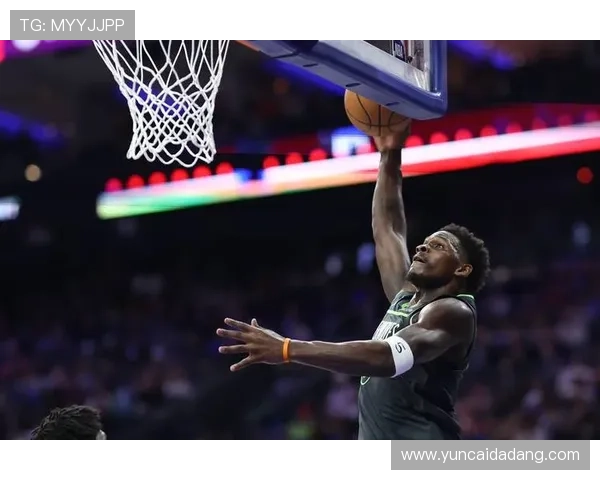 米切尔罗宾逊护筐封盖压制约基奇挡拆效率超上季